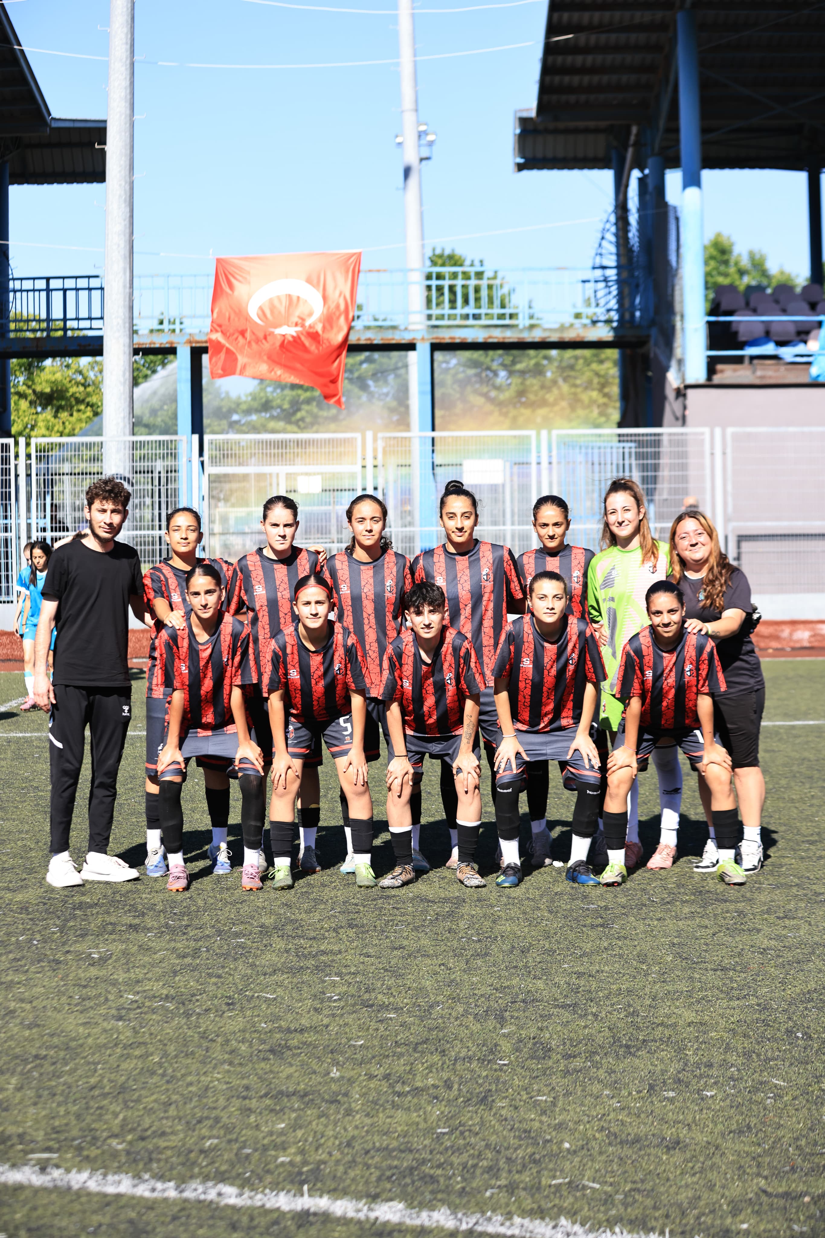 Gölcük İdmanocağı çok farklı seviyede!❤️🖤